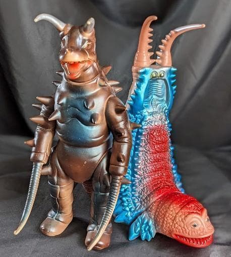 グドン＆ツインテール（ブルマァク復刻）ソフビフィギュア２体セット