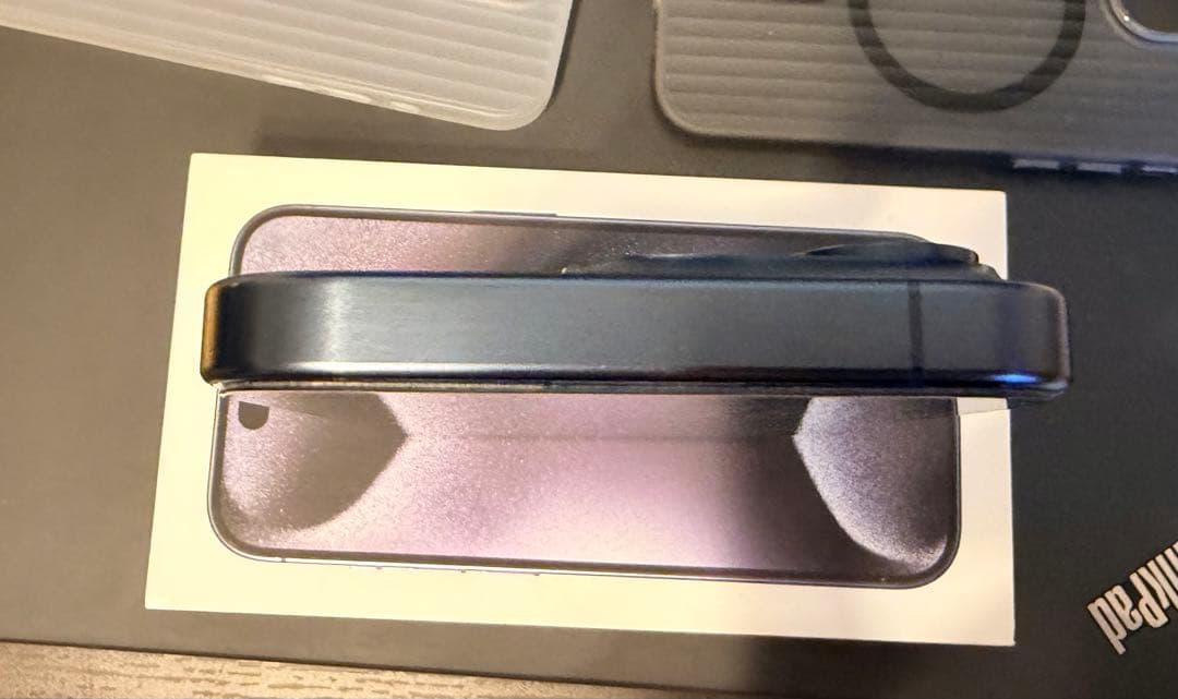 Apple iPhone 15 Pro ブルーチタニウム（海外版・SIMフリー）