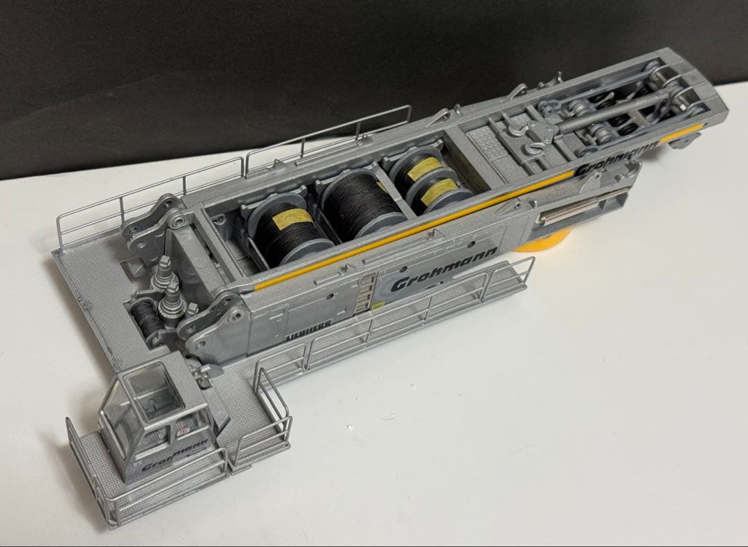 CONRAD リープヘル LG1750 クレーン1/50