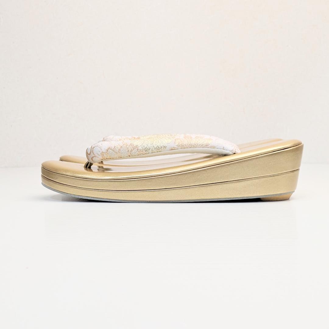 和装 草履バッグセット 白 金 ゴールド 帯地 菊花 古典 フリーサイズ u8