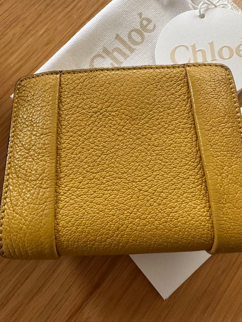 Chloé イエロー 二つ折り財布