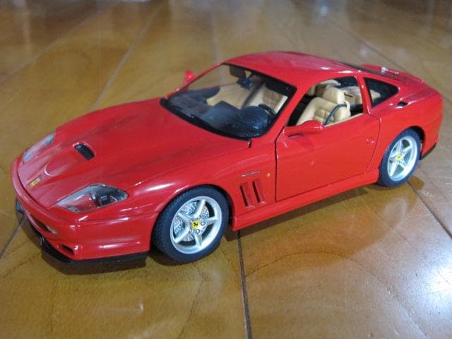 【美品】Bburago ダイキャストカー 1/18 フェラーリ8台 ポルシェ1台