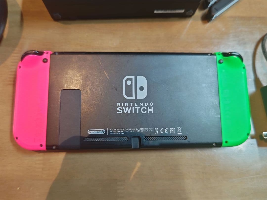 Nintendo Switch ネオンピンク・ネオングリーン 本体