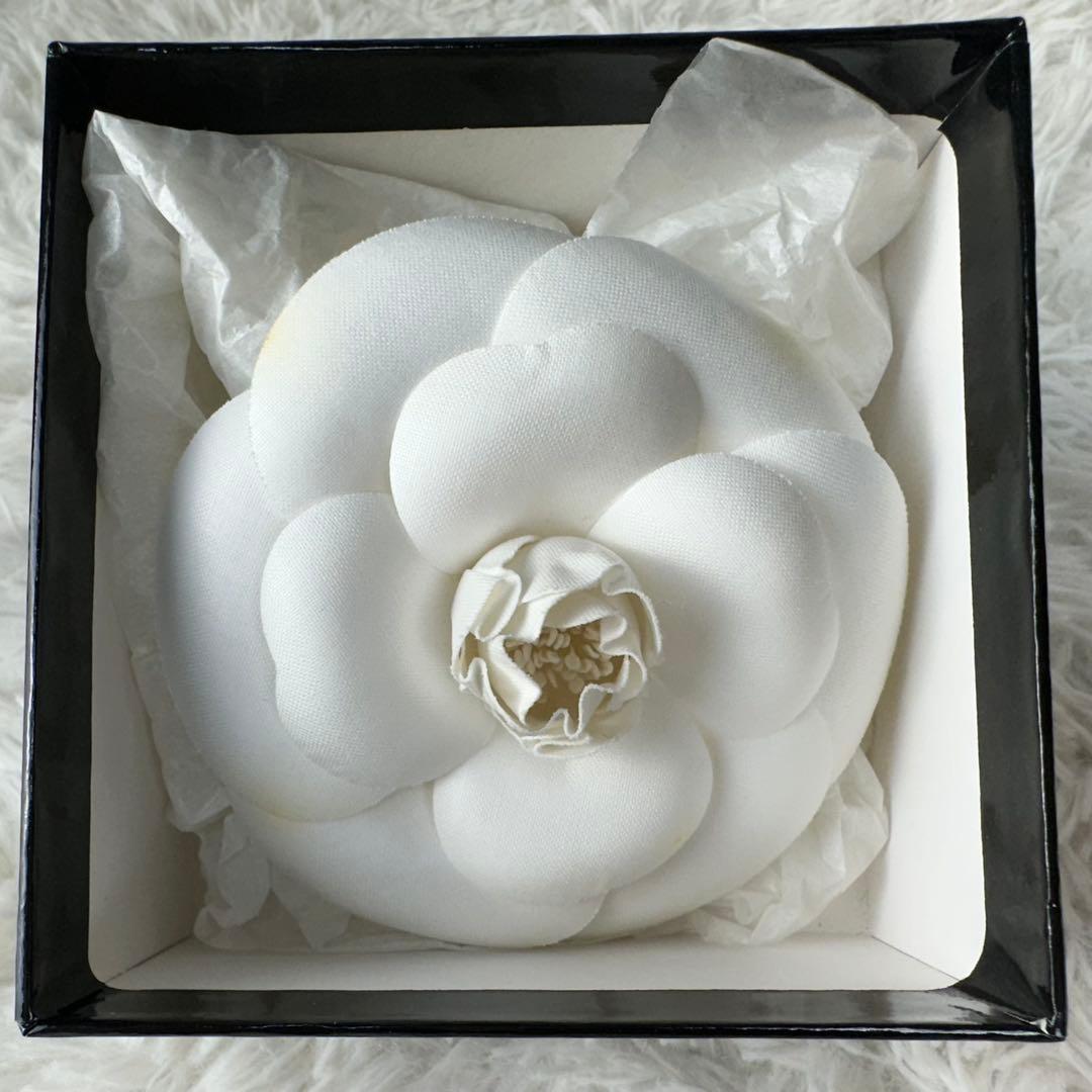 未使用品✨CHANEL シャネル カメリア コサージュ ブローチ