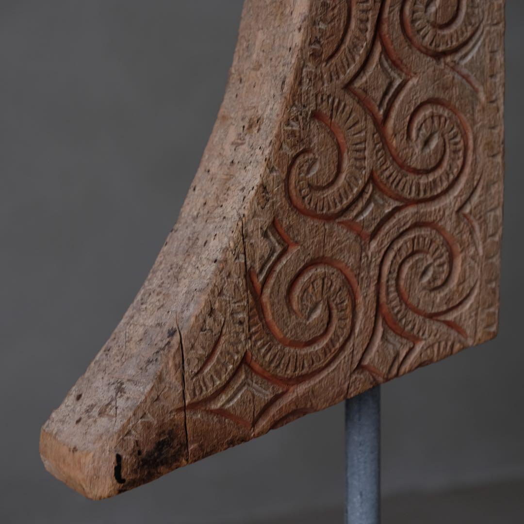 インドネシア スラウェシ島 トラジャ族 木彫オブジェ　彫刻 建材 古材 古道具