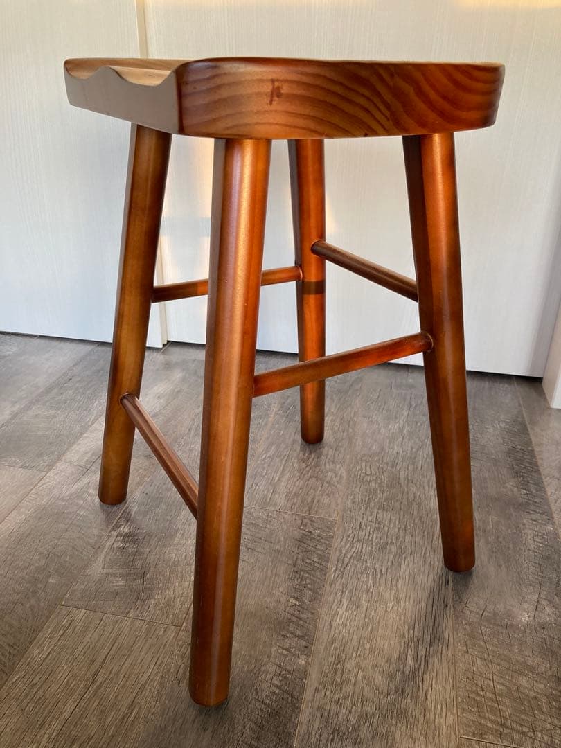 【kona】木製スツール 波型座面