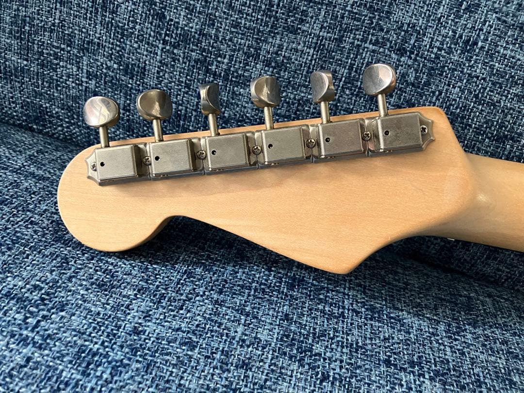 ち*様 Bacchus ストラトタイプ　Fenderヘッド