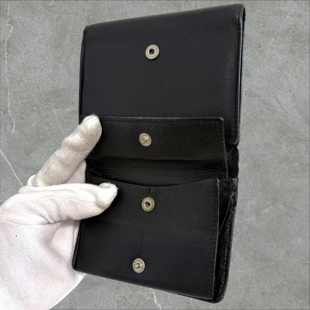 美品✨ PRADA プラダ 三つ折り財布 サフィアーノ 三角ロゴ