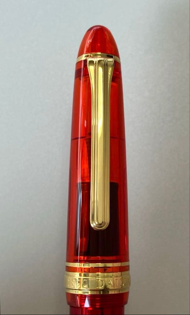 大丸藤井セントラル　オリジナル万年筆　北の彩景事典　夕茜街道　F(細字)