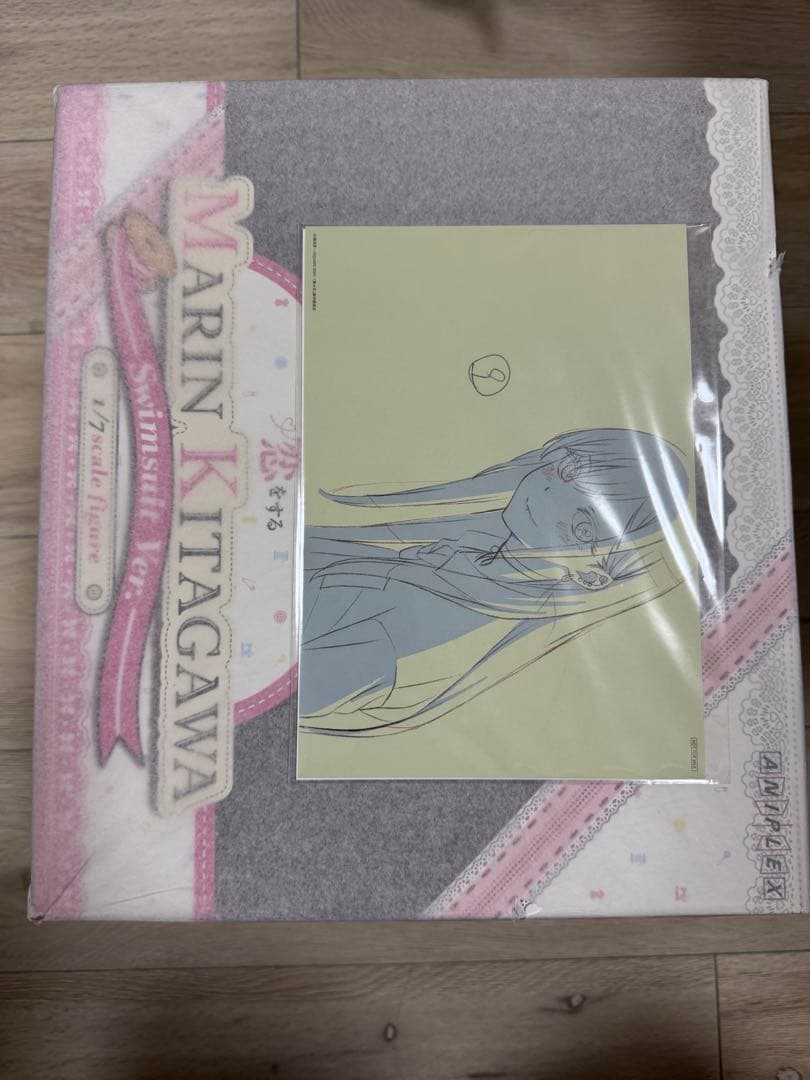 その着せ替え人形（ビスク・ドール）は恋をする」　喜多川海夢　水着Ver.