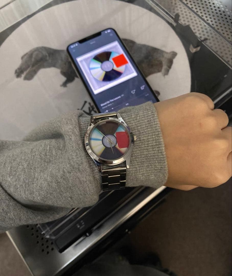 YEEZY 腕時計 カニエウエスト yeezus yzy kanye west