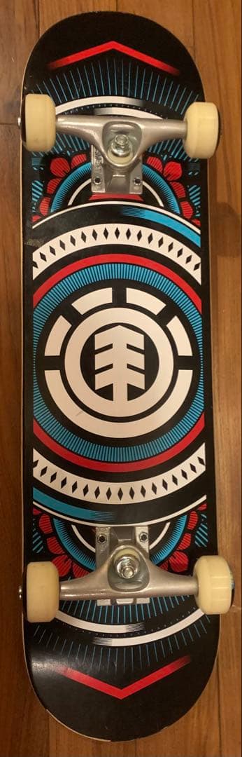 新品同様 Element スケートボード コンプリート 8 スケボー