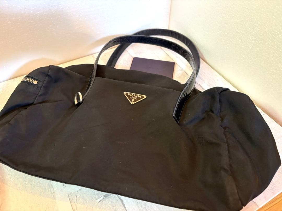 【のんびり◡̈⃝】プラダ ミニボストン ハンドバッグ ナイロン レザー