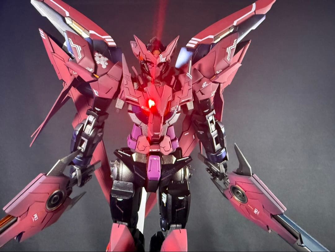 MG エクシアダークマター　【塗装完成品】