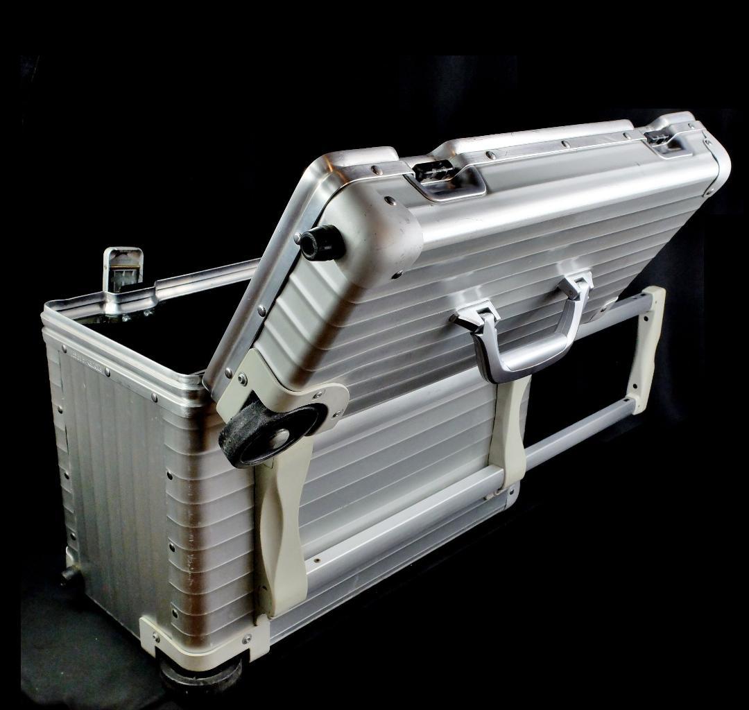 リモワ 950.51 トパーズ 2輪 縦型 パイロットケース 42L