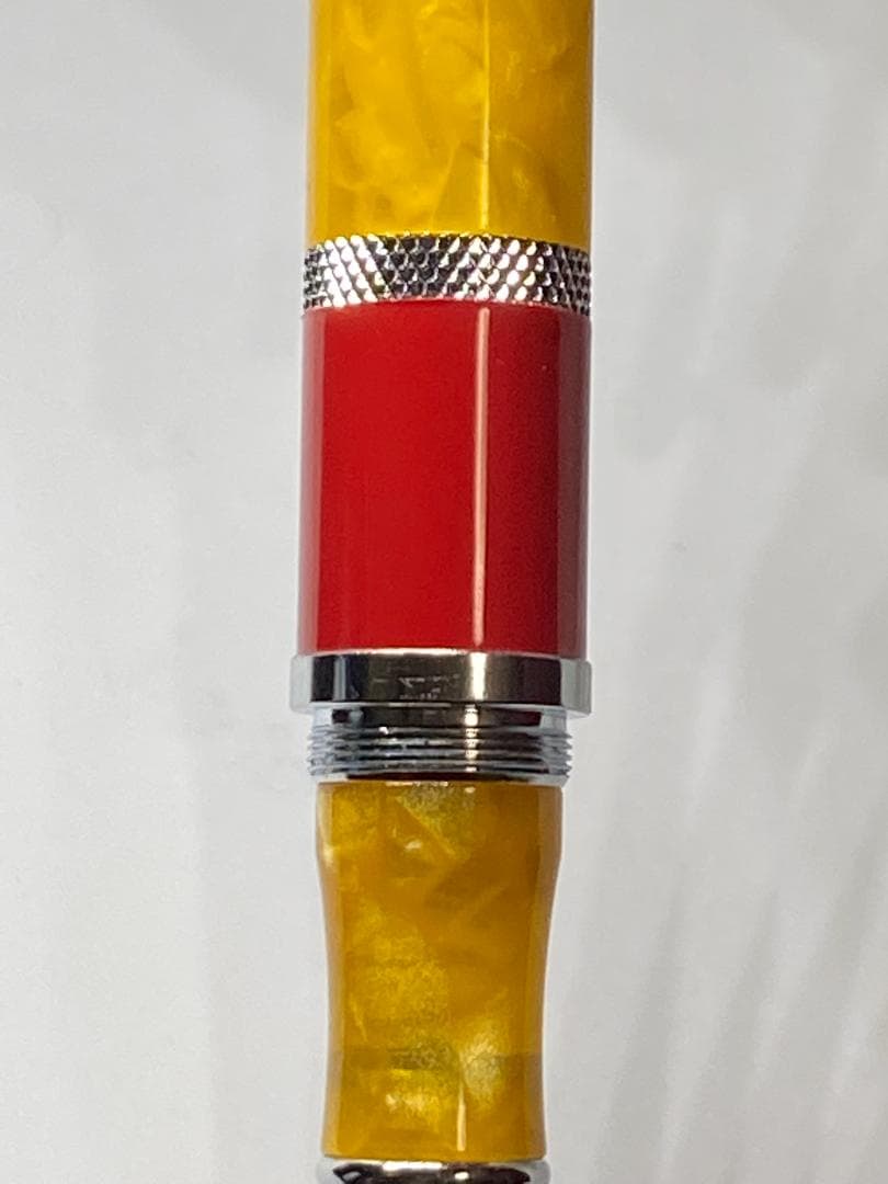 廃番・サンセット レッド柄アクリル樹脂軸！ モンテベルデ⑥／レガッタ/RB/美品