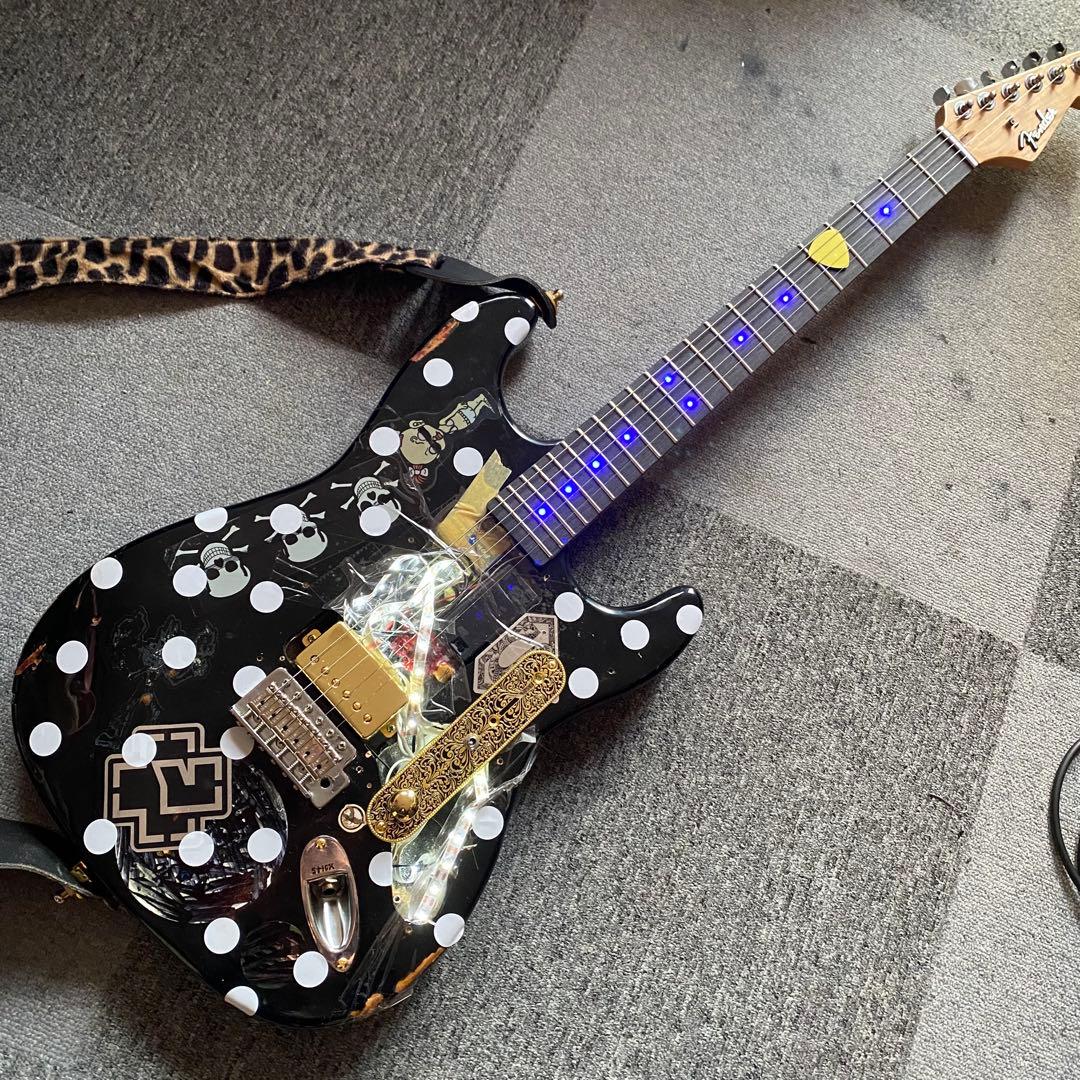 LEDネック！ブラックストラトキャスター！LIVE激目立ち！一点物