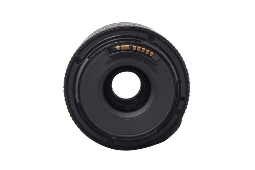 Canon Kiss X2★レンズ付でお得★入門機★一眼レフカメラおまけ付きです