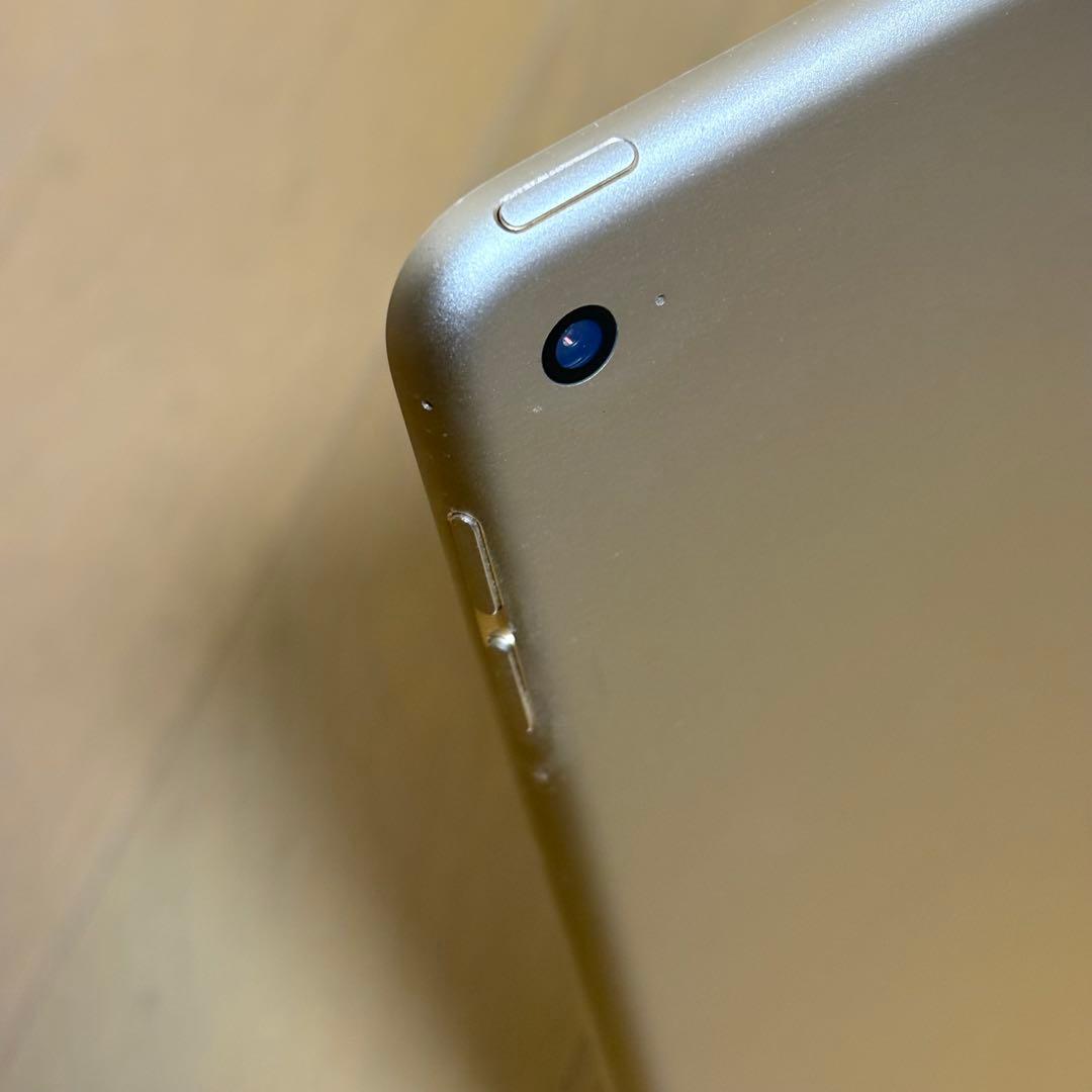 iPad mini第４世代wi-fi128GBバッテリー89.9%背面傷あり