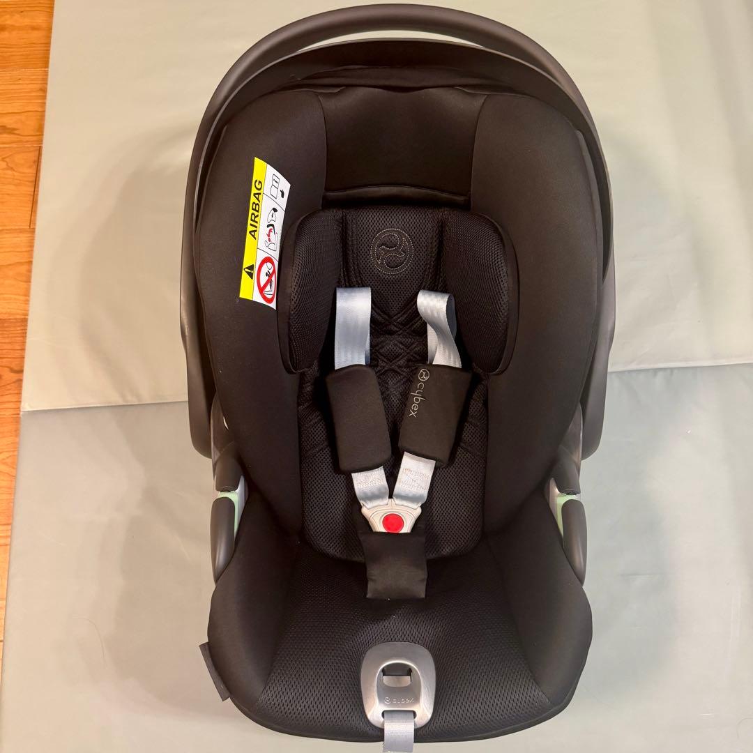 cybex 【クラウドT i−size & ベースT】付属品多数