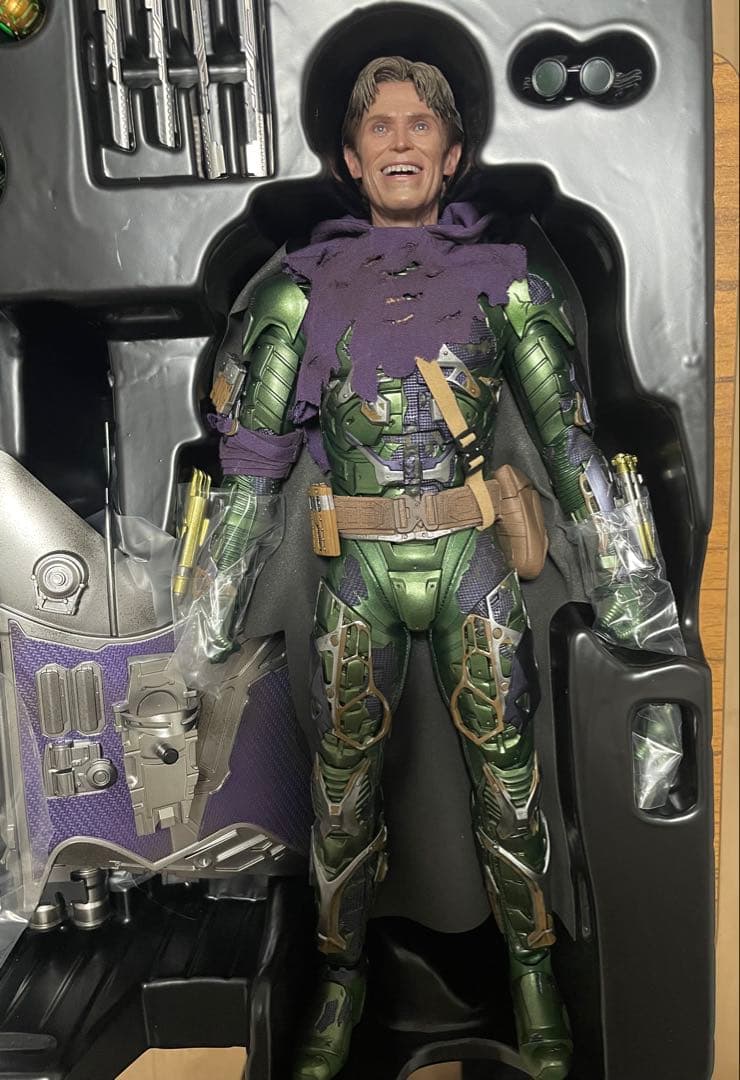 グリーンゴブリン アップグレードスーツ ホットトイズ 1/6 フィギュア
