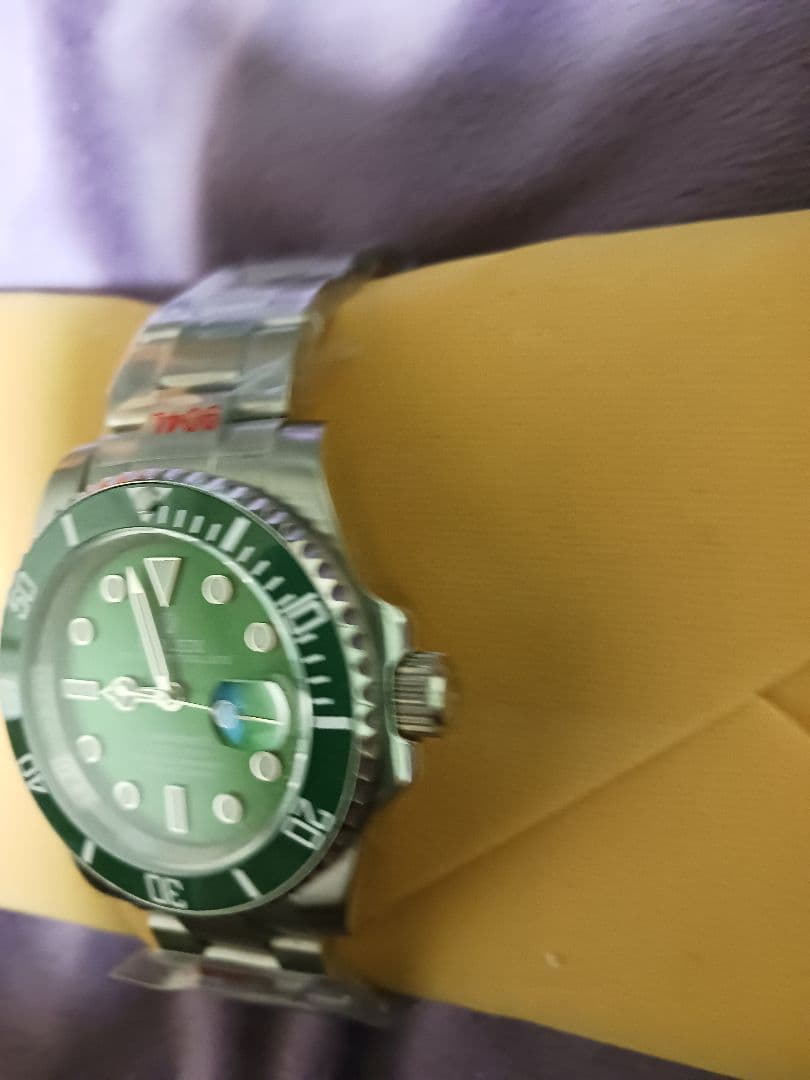 ジェネリック　Submariner Date グリーン