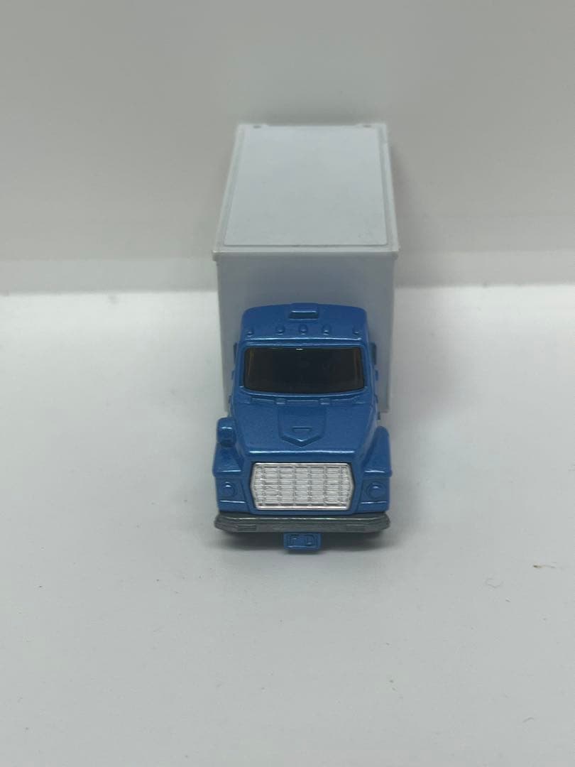 トミカ 青箱 激レア F64 フォード パネルバン 資料未掲載