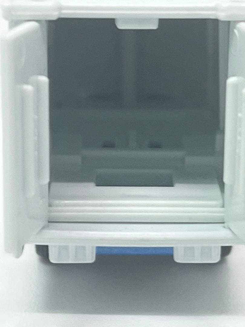 トミカ 青箱 激レア F64 フォード パネルバン 資料未掲載