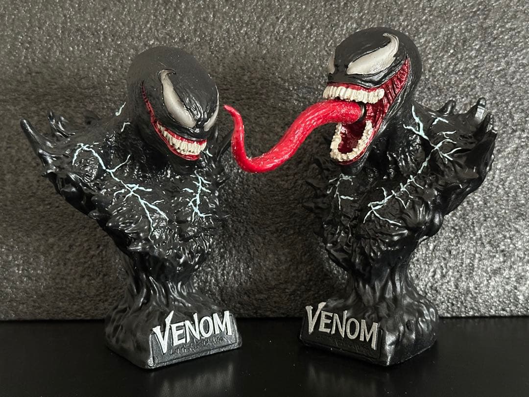 即発送‼️ ヴェノム フィギュア スタチュー 2つセット。