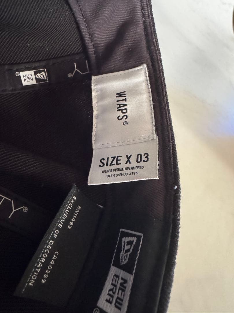 WTAPS 黒キャップ WT刺繍ダブルタップス