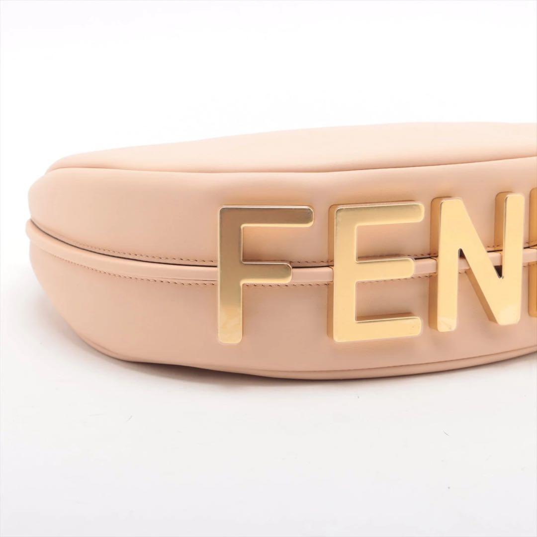 FENDI フェンディグラフィー スモール レザー ワンショルダーバッグ ピンク