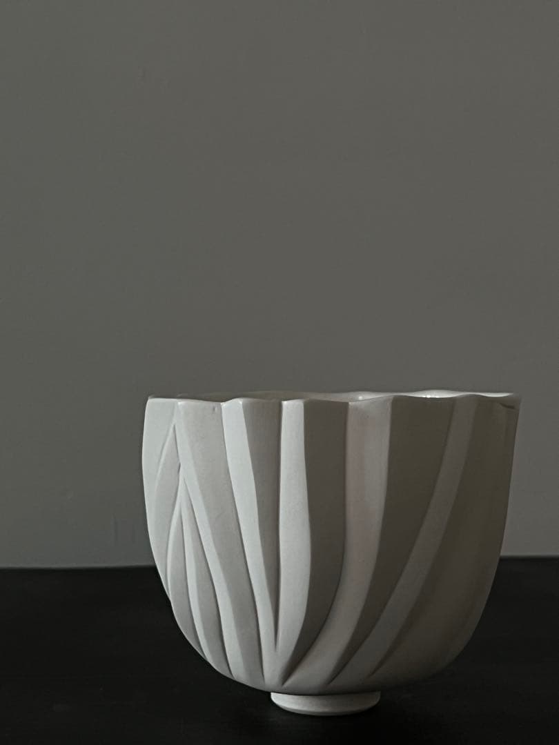 高橋奈己 『 白磁茶碗 』H.95 x Φ.114mm／茶道具 人気現代陶芸家