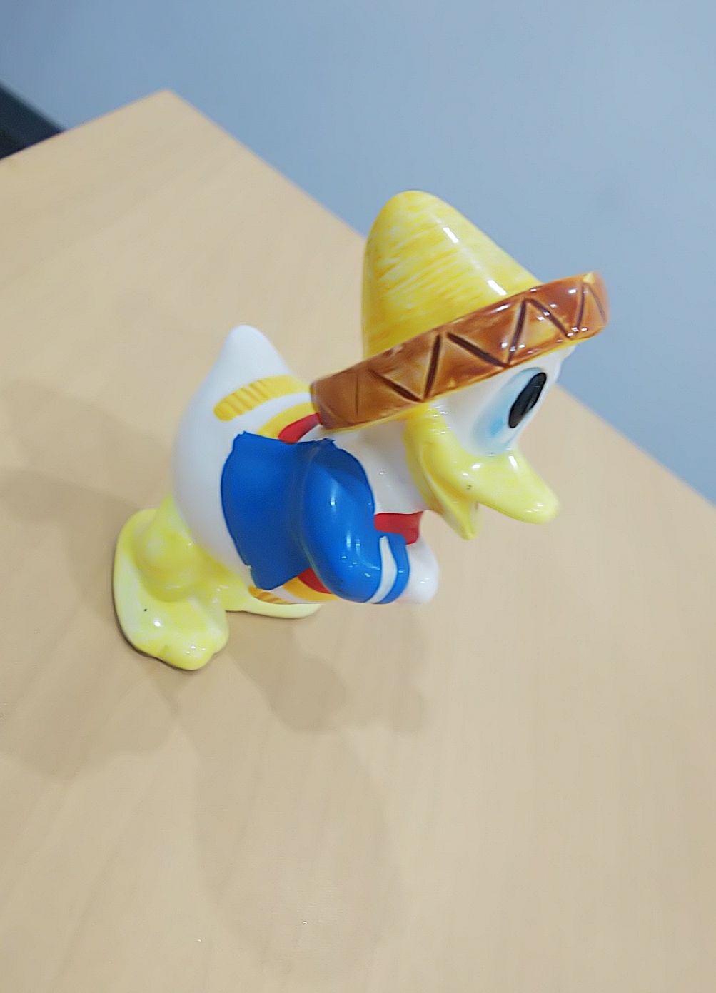 ディズニー ドナルドダック 陶器 フィギュア