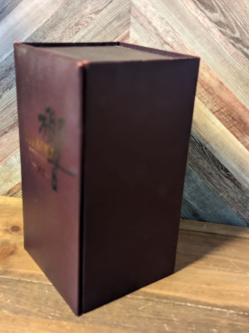 サントリーウイスキー響30年　空瓶