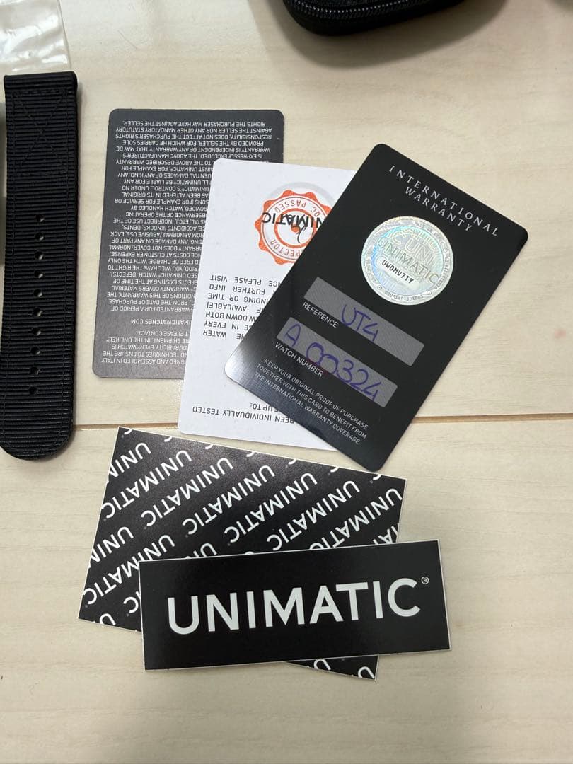 UNIMATIC SDF-1805 アナログ腕時計