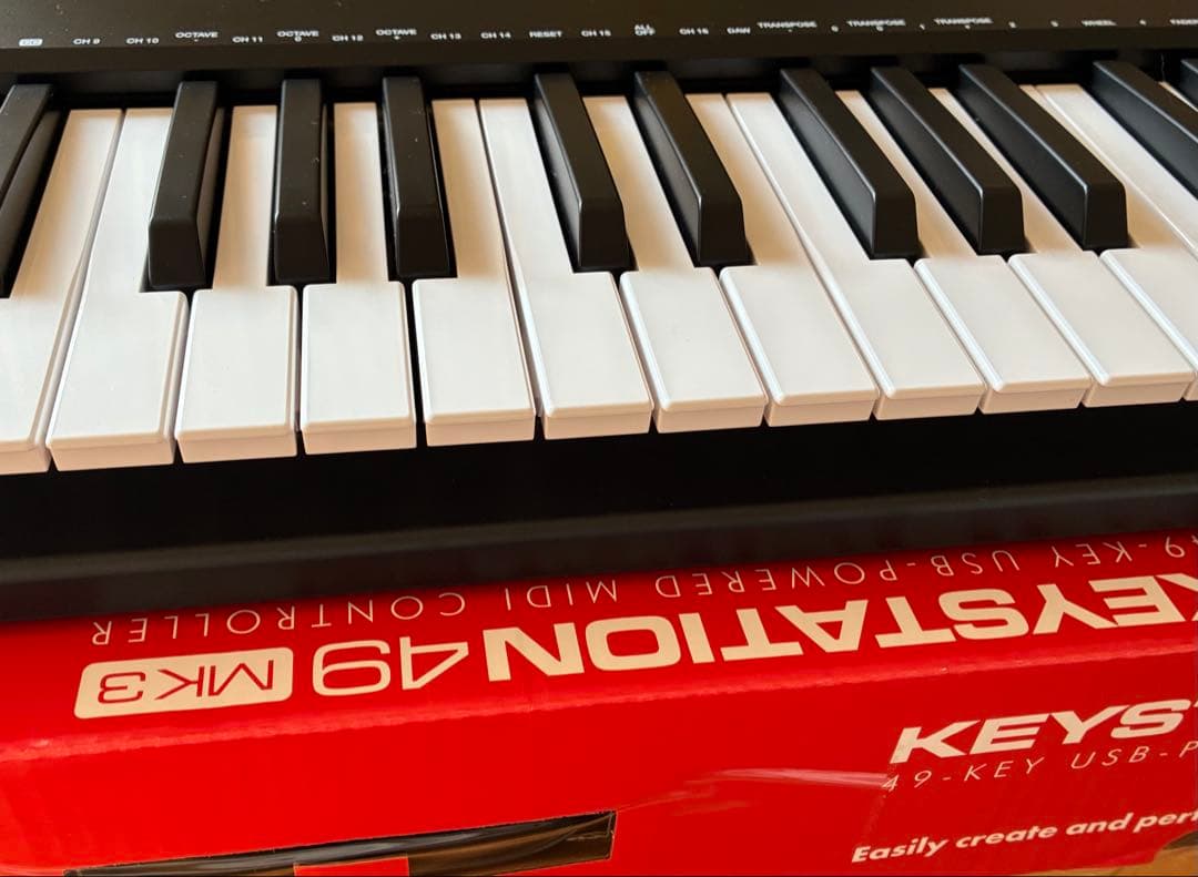 M-AUDIO KEYSTATION 49 MK3 MIDIキーボード開封未使用