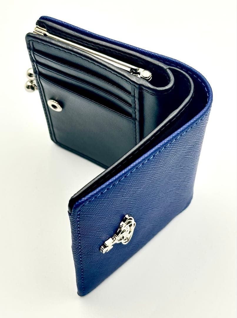 【最新✦新品】Vivienne Westwood 三つ折り財布 青 ブルー 人気