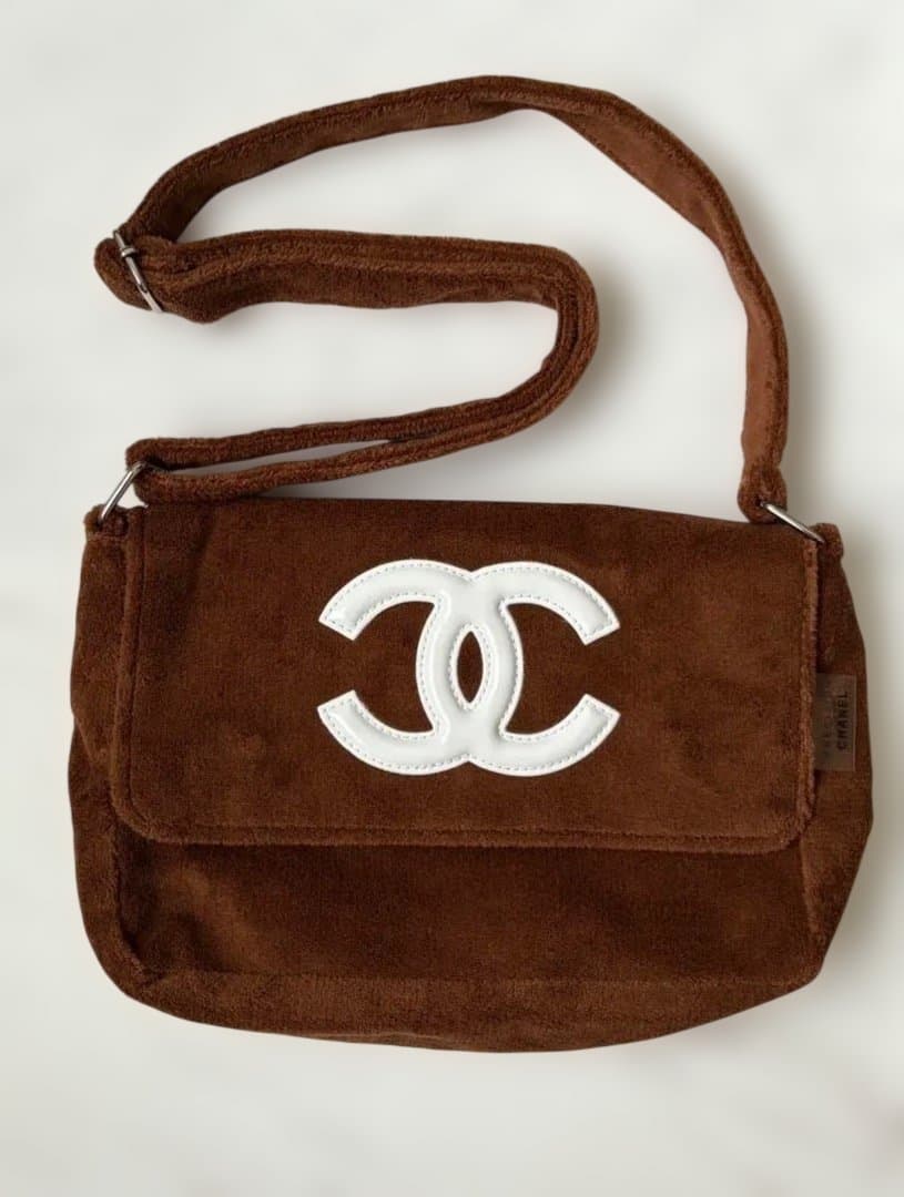 CHANEL ブラウン スエード ショルダーバッグ