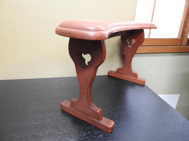 根来塗　脇息　MA356