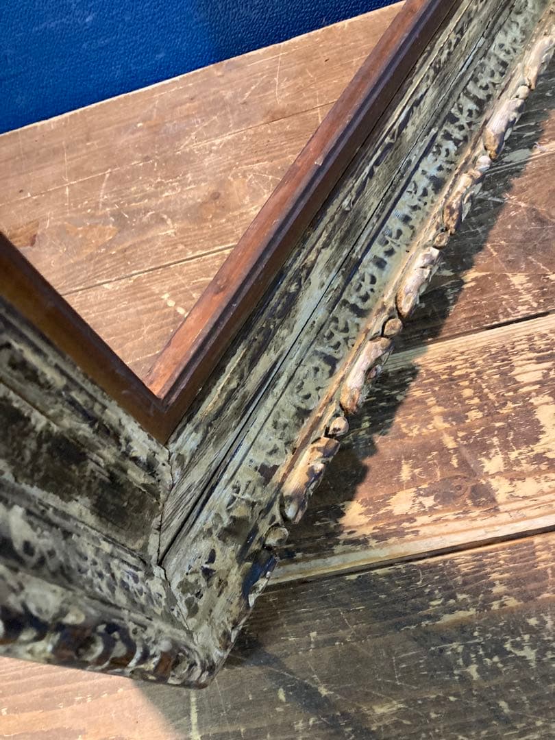 A 額縁　アンティーク調　ヨーロピアン風　ヴィンテージ　レトロ　壁掛けインテリア