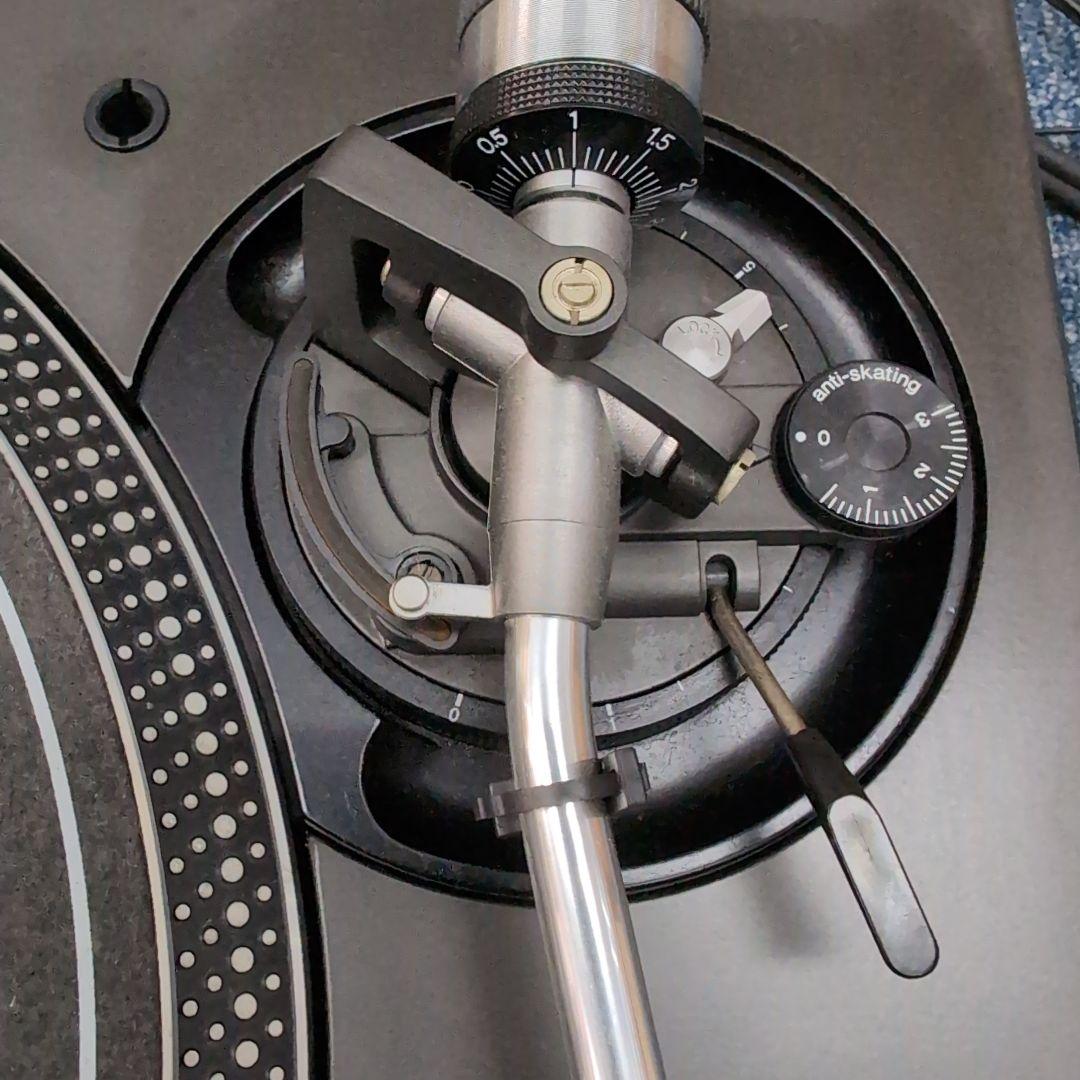 Technics SL-1200MK3 ターンテーブル カ−トリッジ、針付。