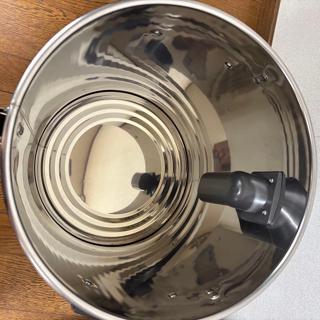 VivaMakin ステンレスバキュームクリーナー掃除機 VCG-2000