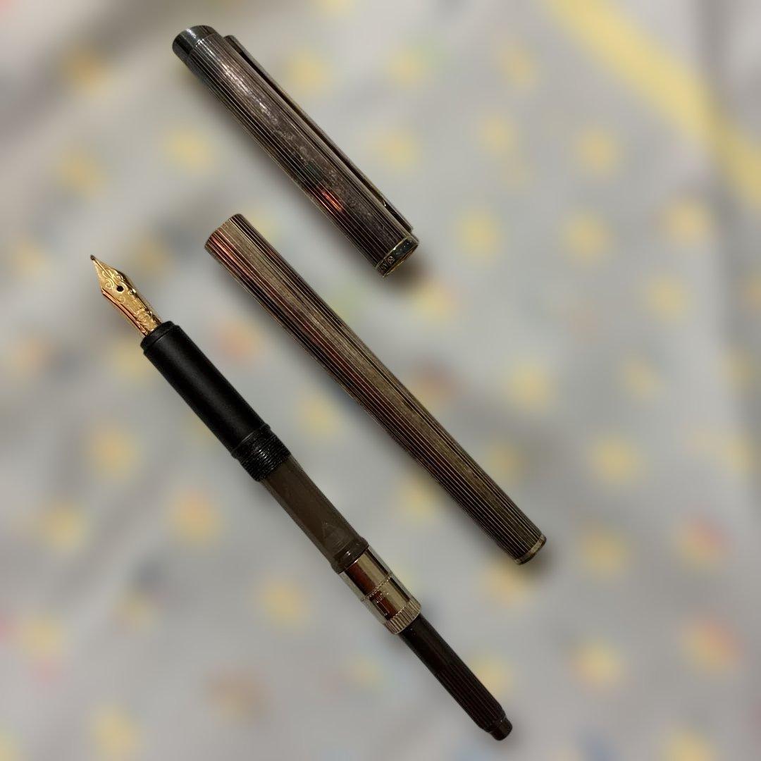 ダンヒル　シルバー dunhill ストライプ模様 万年筆