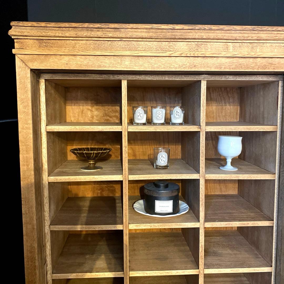 水屋箪笥　稀少　ガラス扉　収納棚　什器　古家具　水屋家具