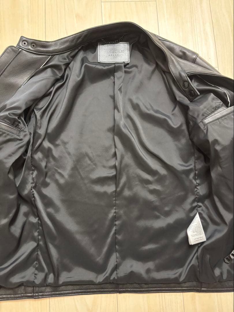 ウノピュウノウグァートレ　シングルレザージャケット