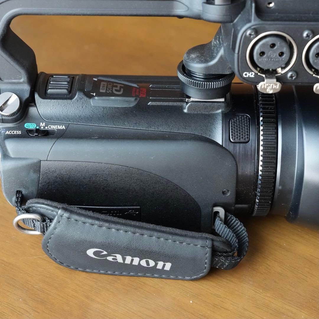 Canon XA10 業務用ビデオカメラ本体(ジャンク)おまけ付き
