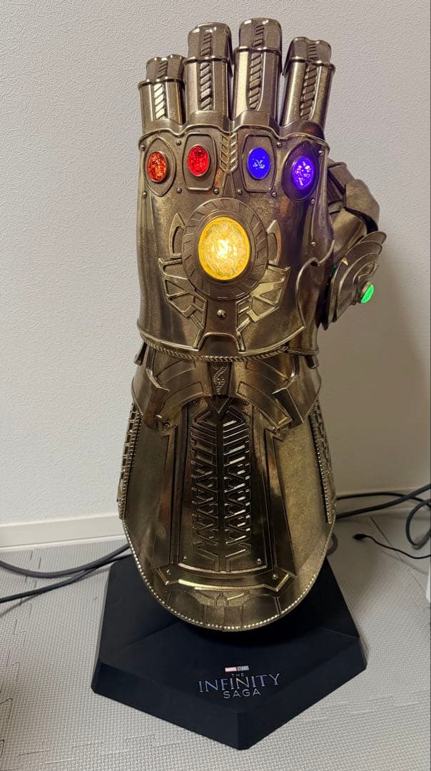 新品同様 ディアゴスティーニ マーベル インフィニティ・ガントレット 完成品
