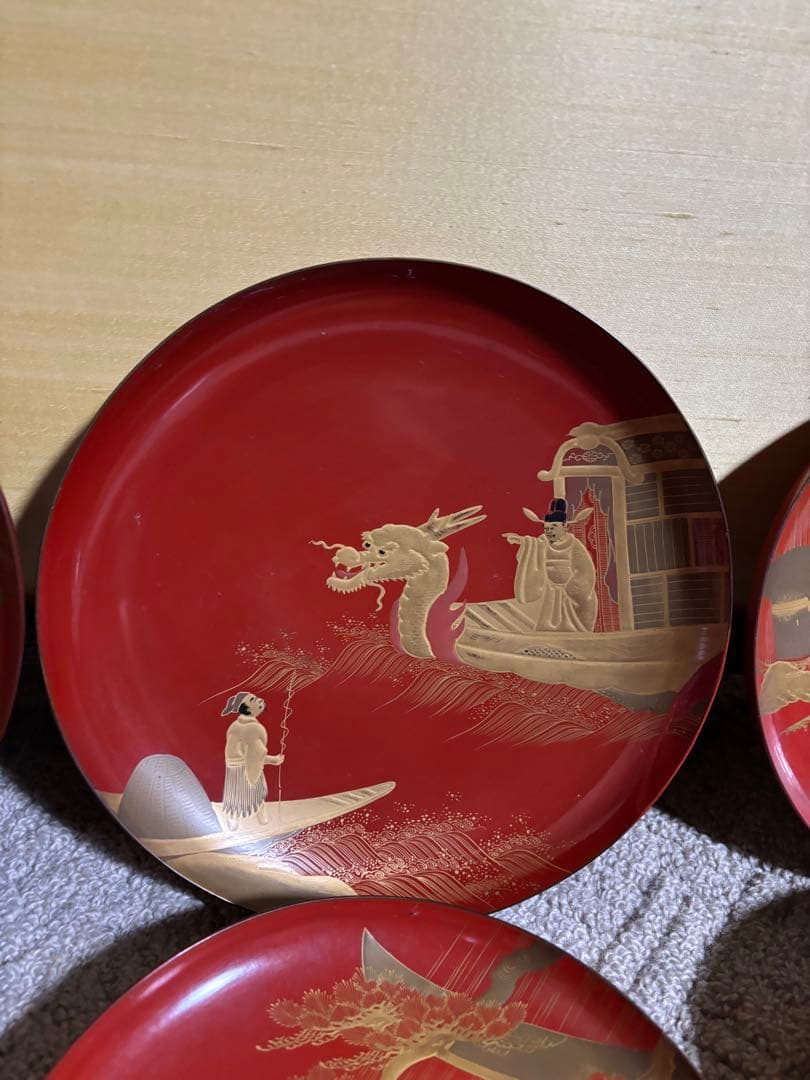 明治時代 金蒔絵 朱塗 祝議用 大盃 金彩絵図 漆器 骨董品 蔵出し 時代物