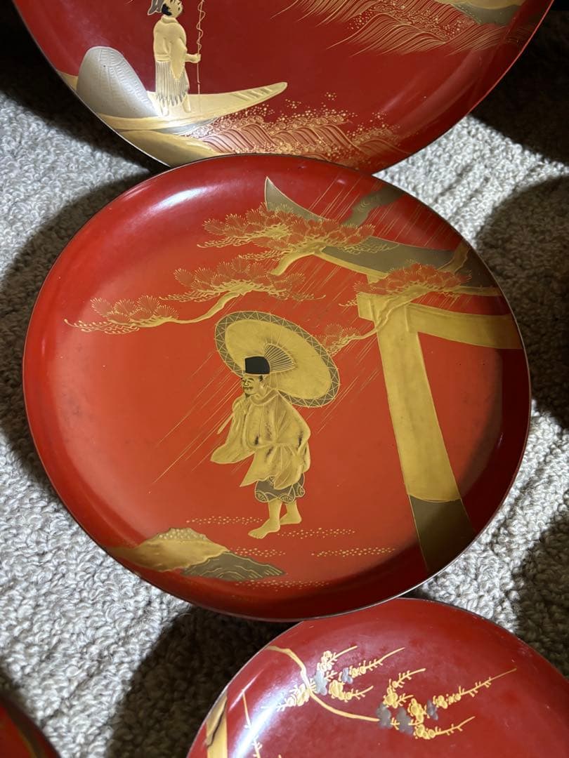 明治時代 金蒔絵 朱塗 祝議用 大盃 金彩絵図 漆器 骨董品 蔵出し 時代物