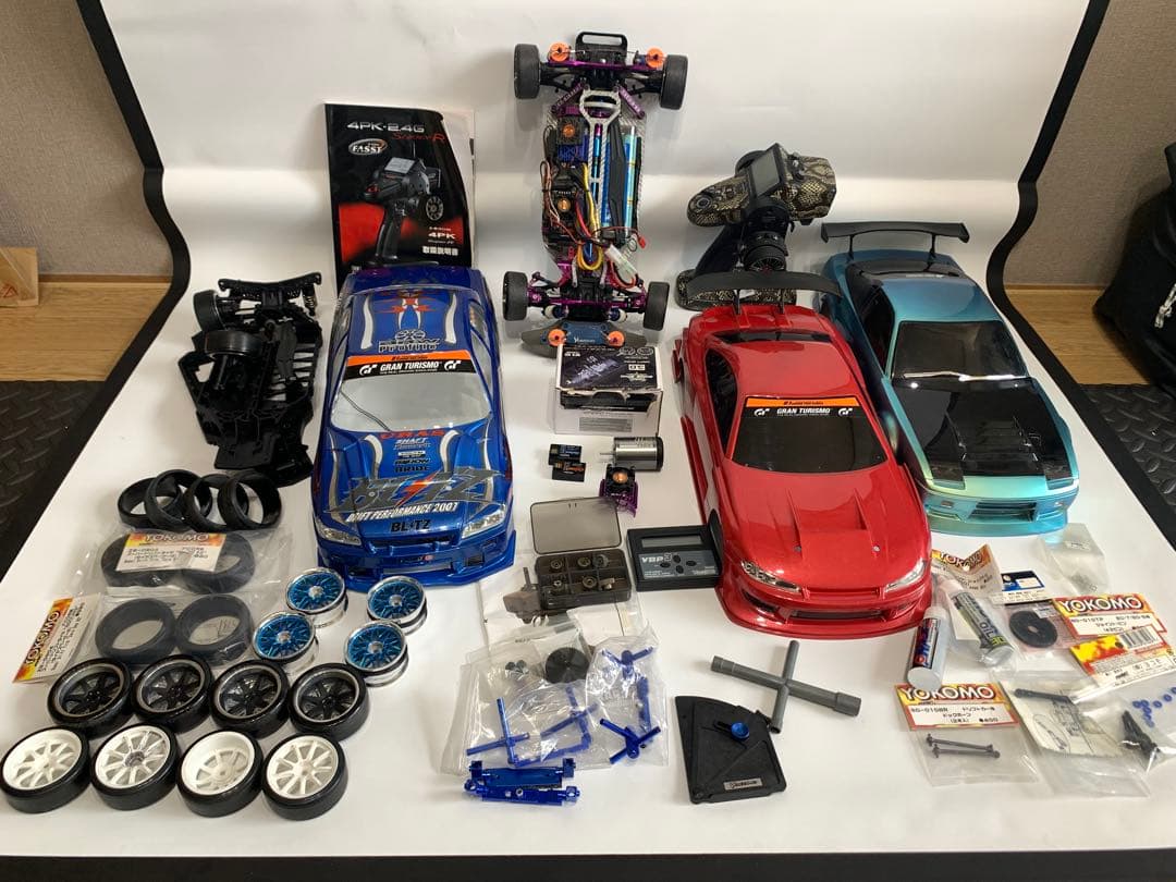 ドリフトラジコン　ドリパケ　フルセット　カスタム多数　rc926 ヨコモ